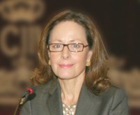 Yolanda Gómez Sánchez, catedrática de Derecho Constitucional
